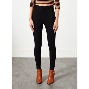 High-waist Black Skinny Jeans